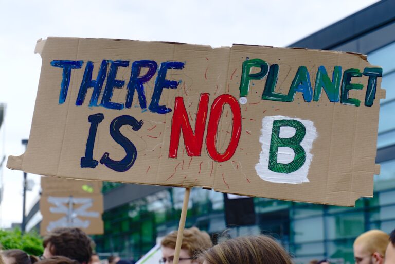 Auch bei Zuwendungen und Vergaben: Klimaschutz mitdenken!