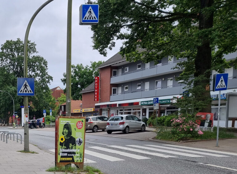 Osdorfer Ortskern durch verkehrsberuhigten Geschäftsbereich sicherer machen